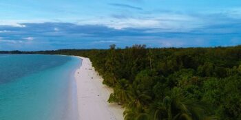 “Pulau Kei Kecil Raih Penghargaan Destinasi Bahari Terbaik Asia 2025 versi Wanderlust Travel Awards”
